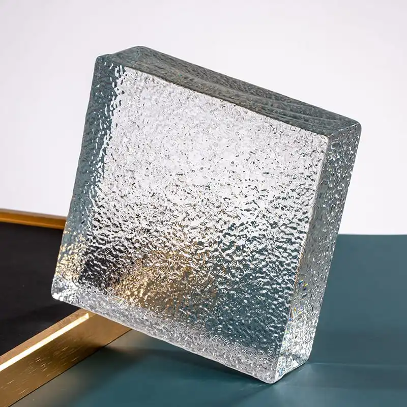 Solid Glass Blocks Customizable Hotel House Decorative Solid Square Crystal Glass Brick Designed Colorful Glass Block for Build