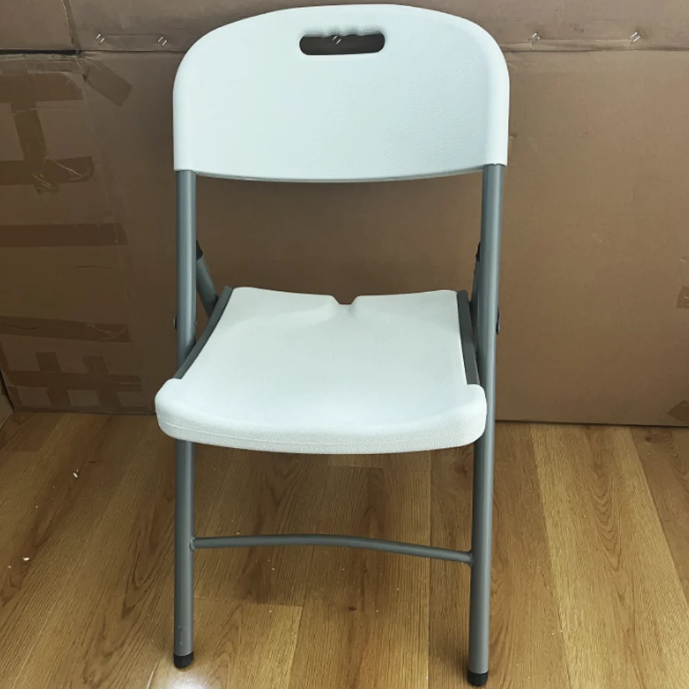 Bjflamingo Portable White Plastic Folding Chair for Indoor and Outdoor Activities for Garden and Dining Weeding