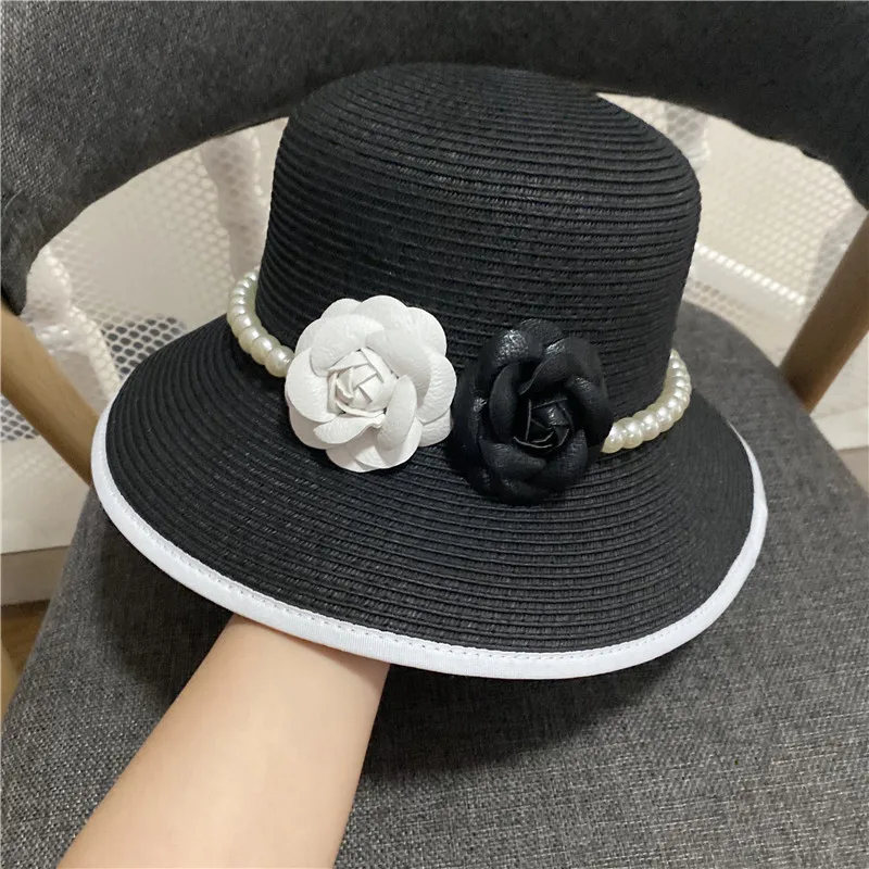 Женская соломенная шляпа