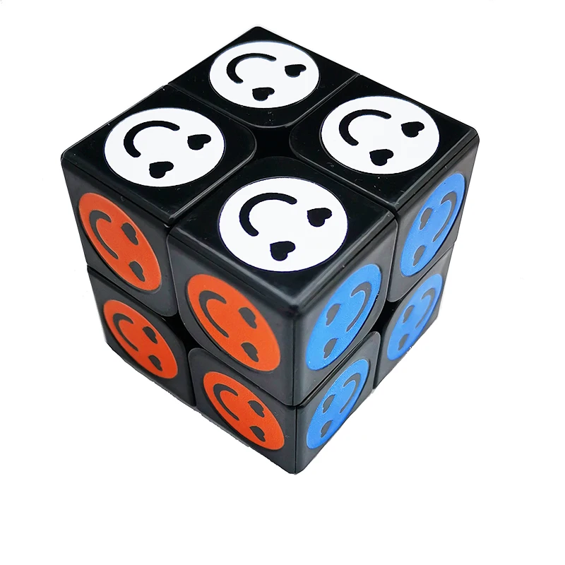 Smiley magic cube Injection color strickerless 5.0cm high-quality Smooth Magic Cube toy for kids adults Promotional Magic Cube