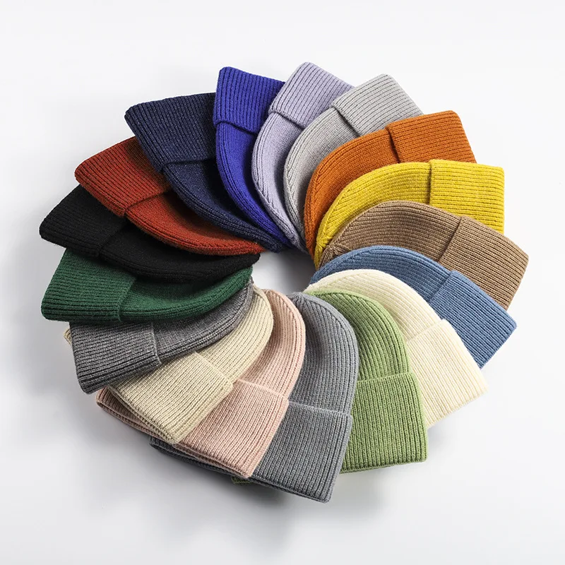 Многоцветная утепленная трикотажная шапочка для мужчин и женщин с логотипом на манжете Классические однотонные шапочки рекламы