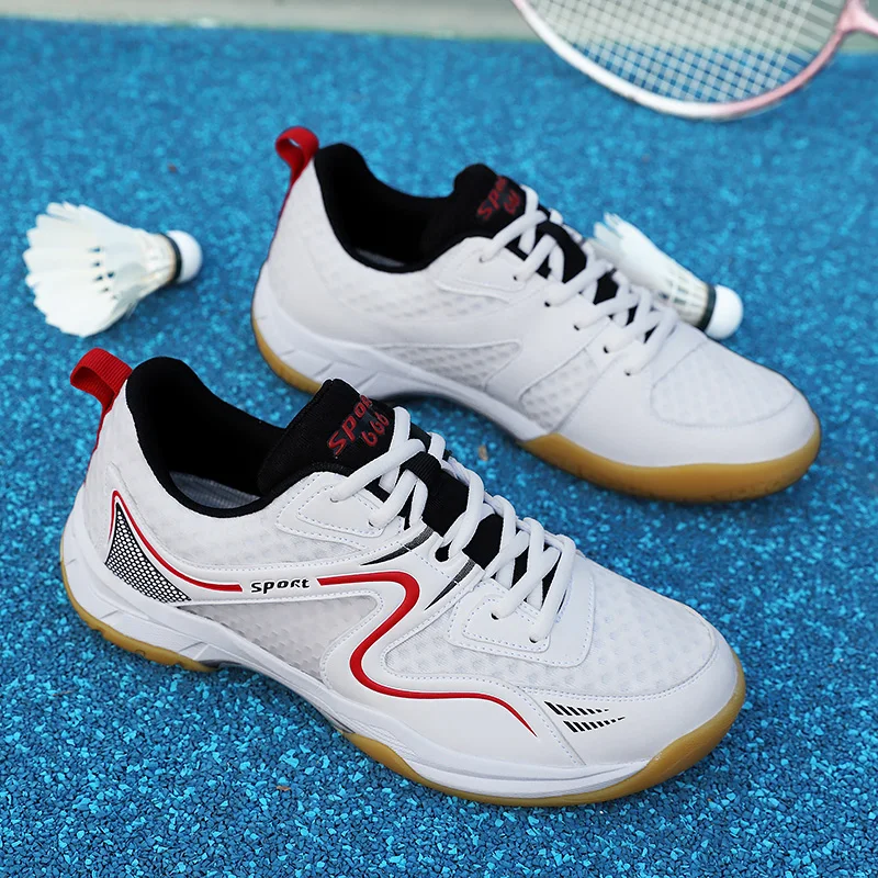 Fashionable Wholesales Durable badminton shoes handball Professional Badminton Sports Golf Shoes