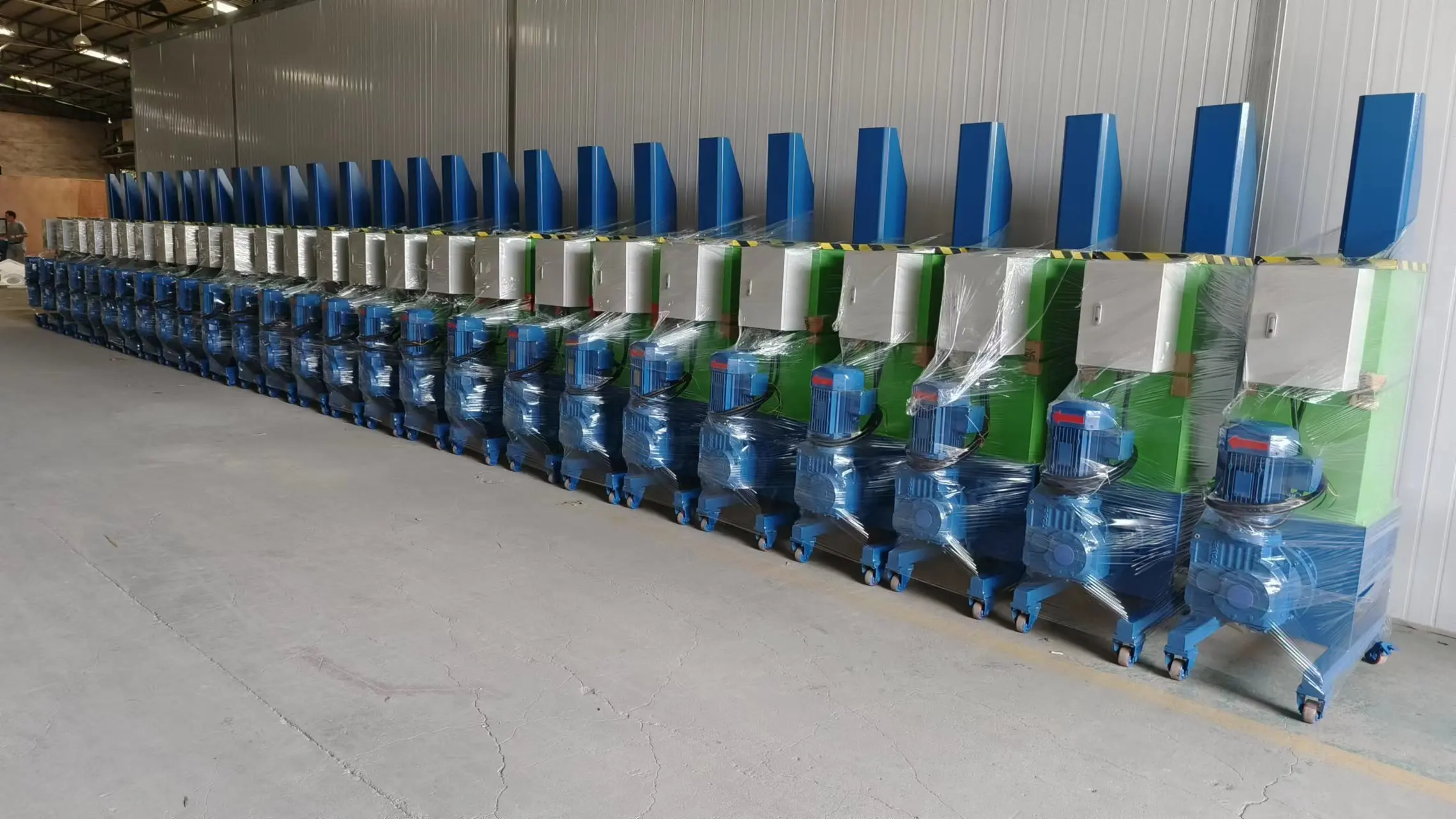 Low-energy Consumption EPE EPS Plastic Foam Cold Press Crushing Recycling Compactor Machine