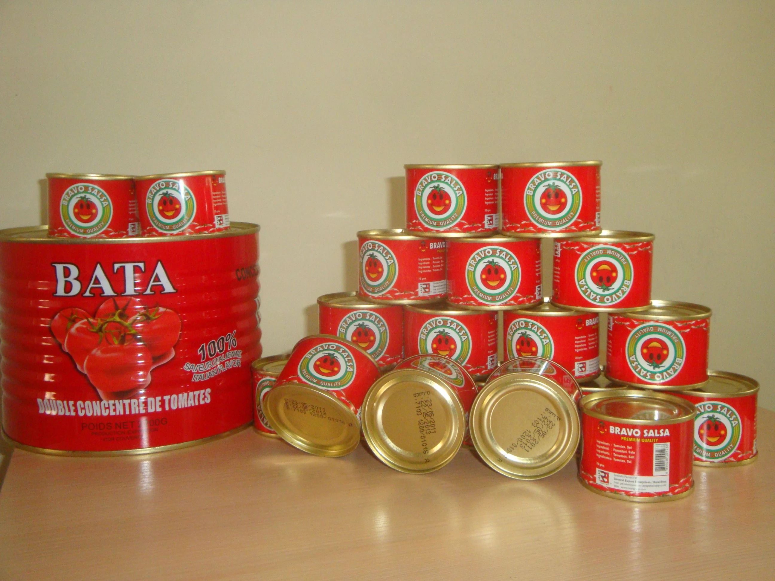 Wholesale Canned Tomato Paste 28%-30% Concentrated 400g