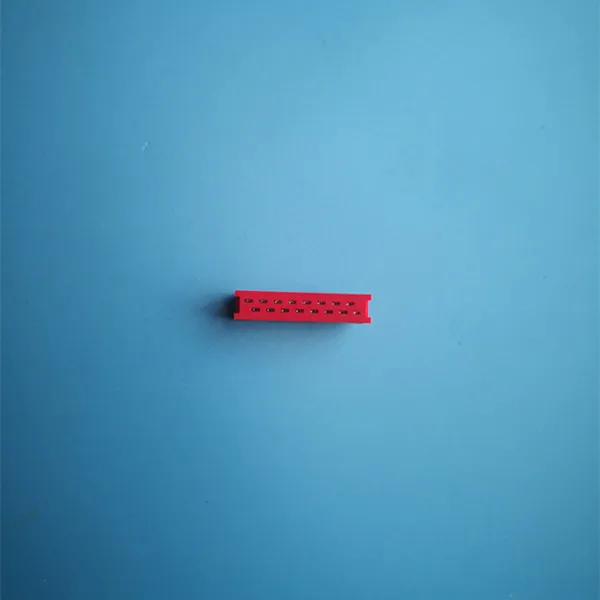 red 1.27mm Tyco IDC socket Polarized and contain strain relief clips contact with 1.27mm flat cable and dip to PCB