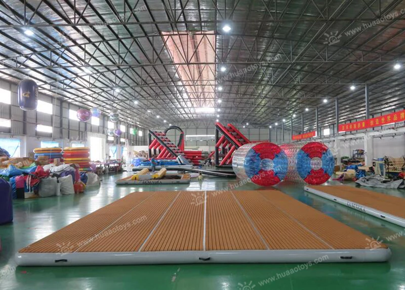 Drop stitch PVC Ocean multi person party inflatable floating Dock Jet Ski Inflatable dock platform