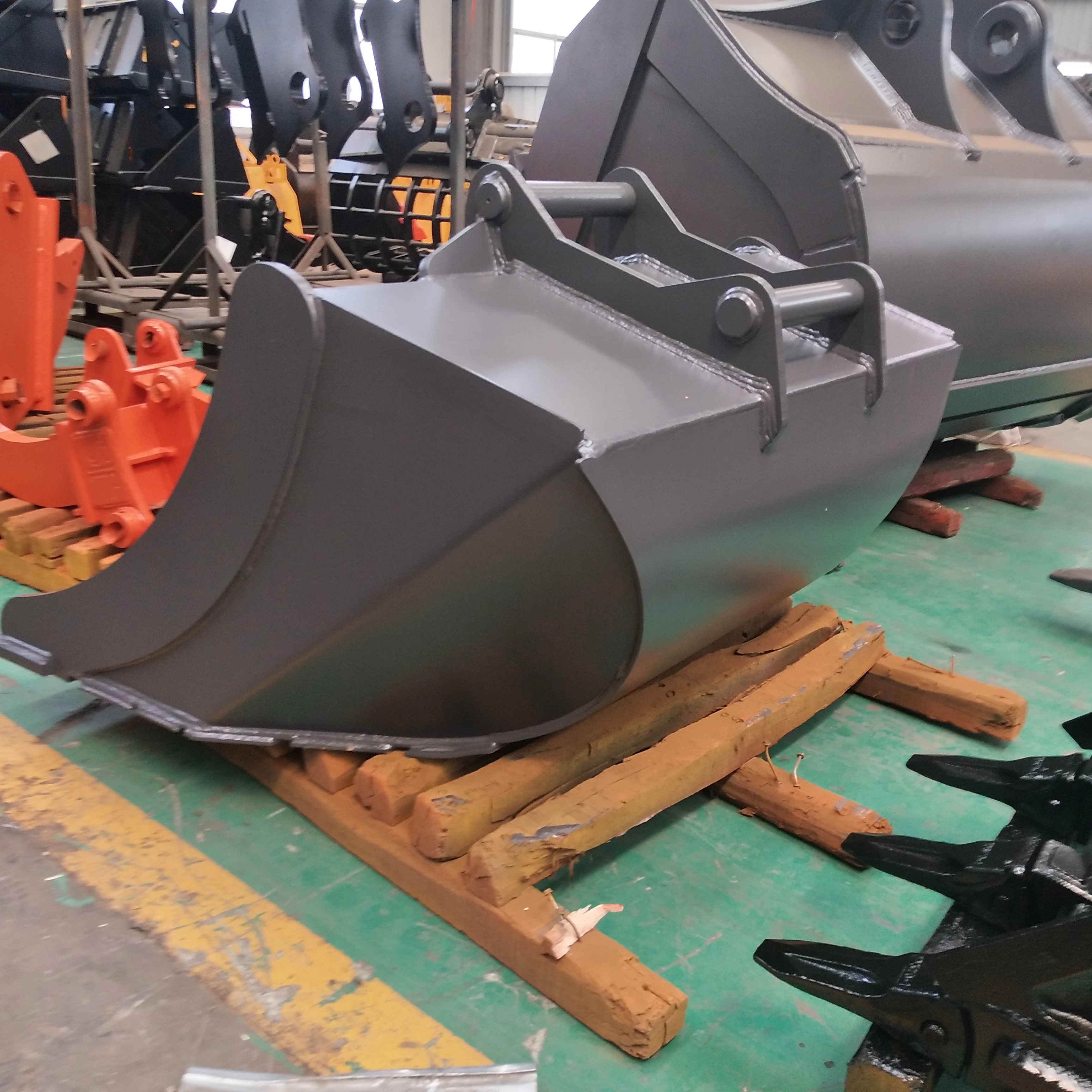 China Grading Bucket For Excavator With S30 S40 S45 S50 S60 S70 For Tiltrotator