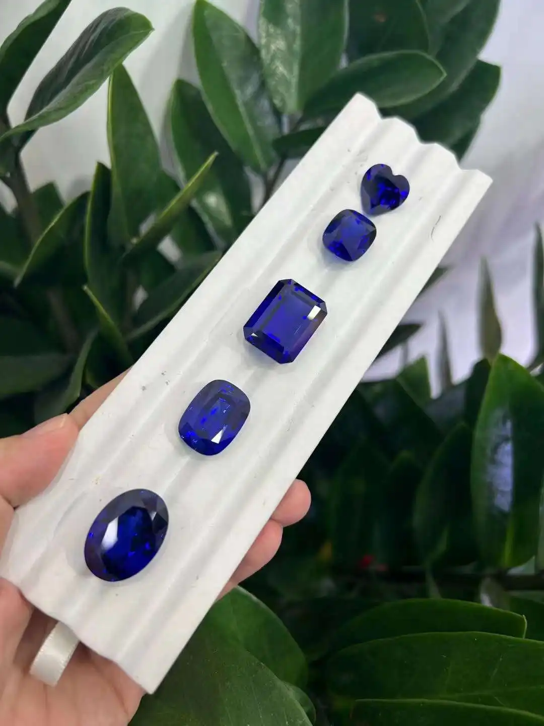 Wholesale Lab Grown Sapphire Natural Color 1ct 5ct Cushion Loose Gemstones Synthetic Sapphire High Quality Price per Carat