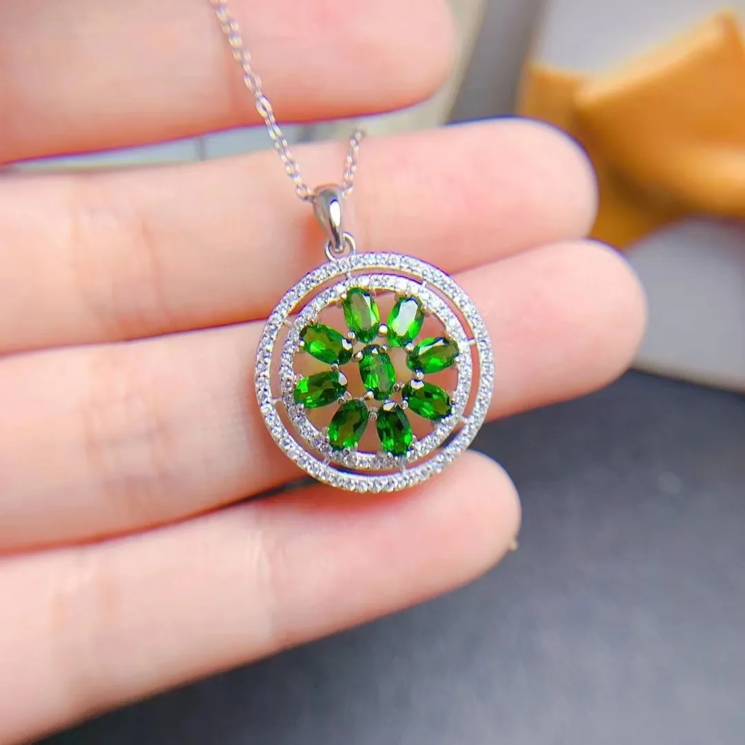 Fashion 2023 Silver Elegant Latest Model Trendy Double Plated Custom Name Natural Diopside Necklace
