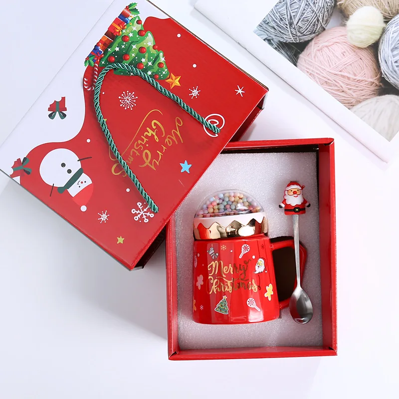 Wholesale New Christmas Ceramic Coffee Mugs Santa Claus Christmas Tree Mugs with Lid Porcelain Cups for Christmas Gifts