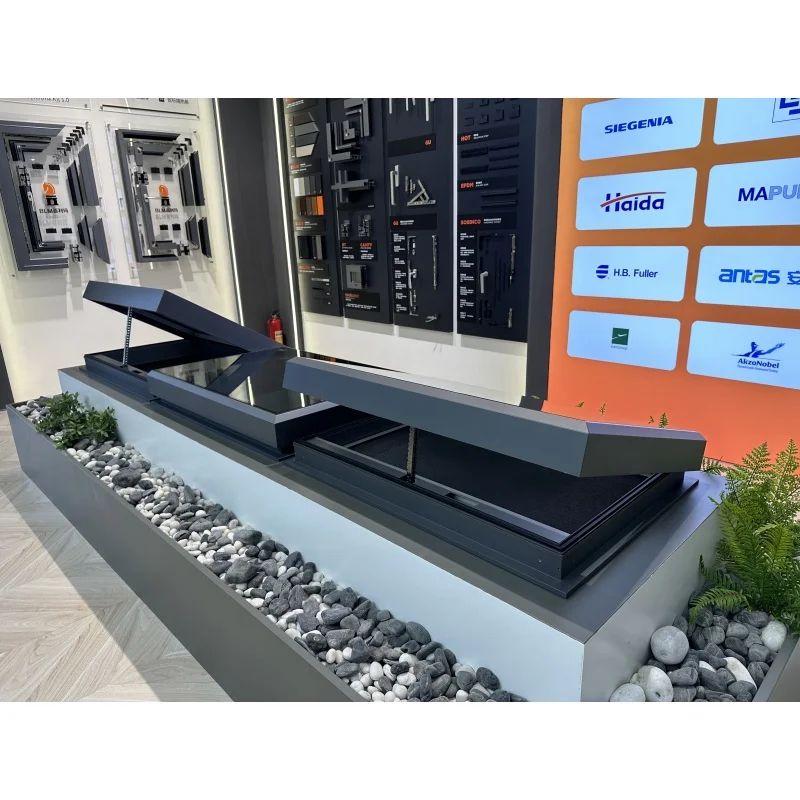 Sky Light Roof Tempered Glass Ventilation Aluminium Skylight Roof Windows