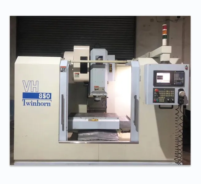  Низкая цена используется Тайвань Twinhorn VH 650/850/1010 CNC фрезерный станок 3 оси