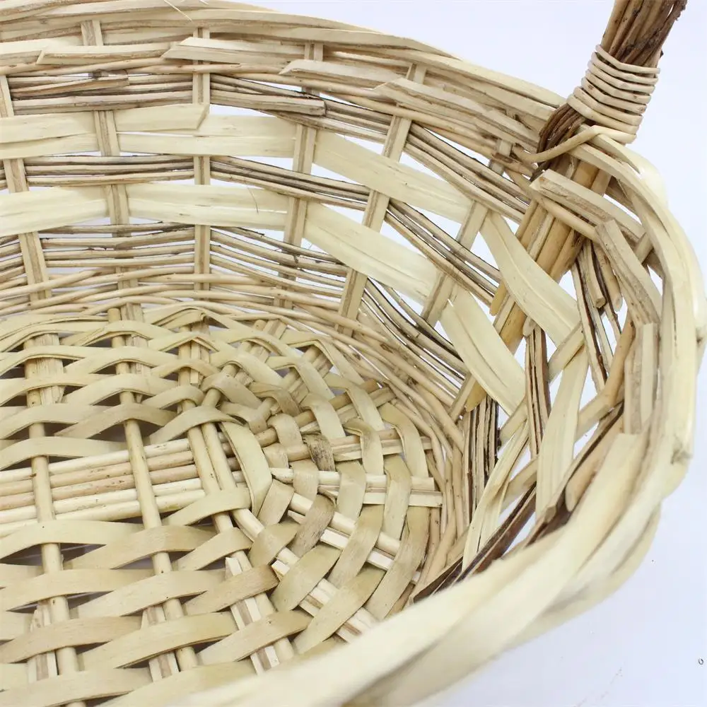 Popular promotional Wholesale unique gift empty decorate wicker craft basket for storage