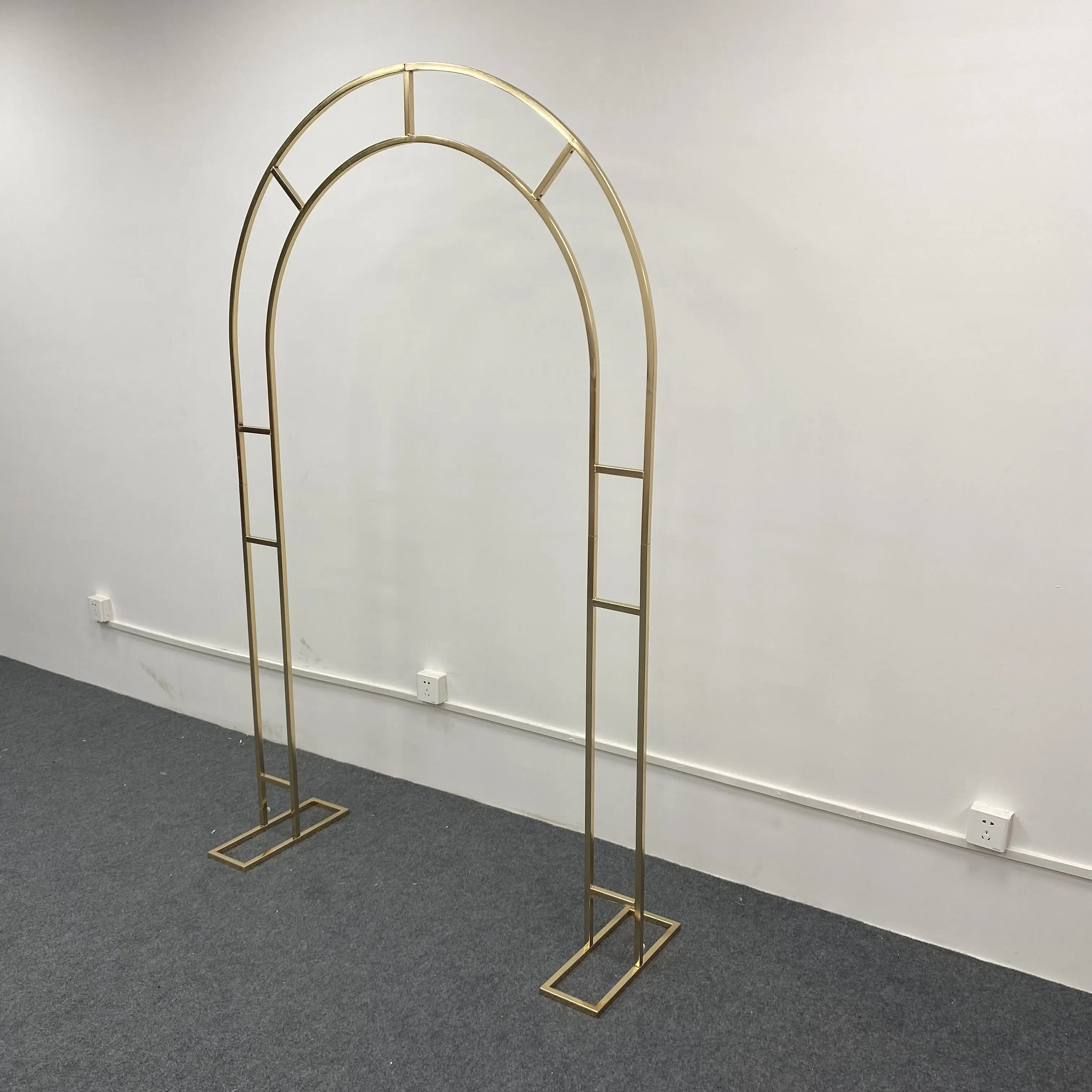 Gold Outdoor Wedding Metal Background Party Backdrop Iron Rectangle 3pcs Arch Gilded Shelf Wrought Iron Screen Arches