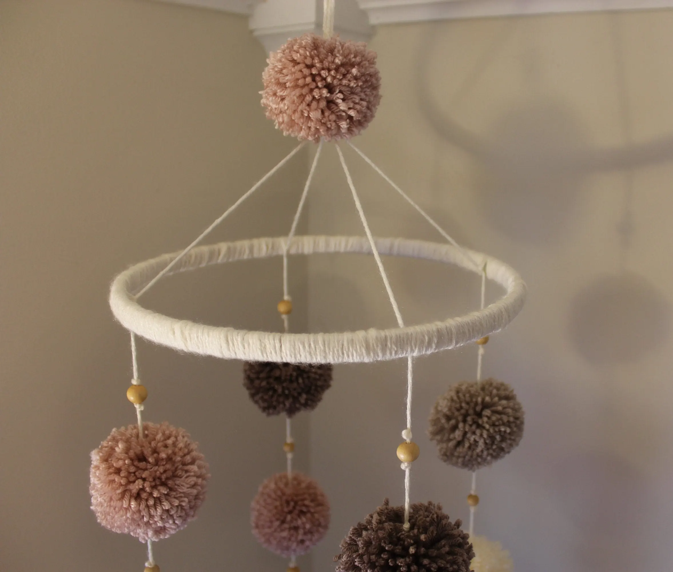 
Newborn gift diy handmade nursery decor toys pastel hanging girl pom pom baby crib mobile 