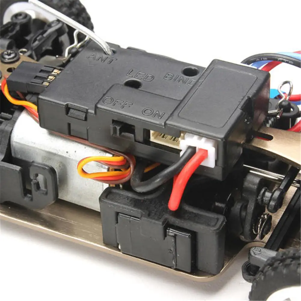 Wltoys K989 машинка на радиоуправлении масштаб 1:28 2 4G 4WD с щеточным двигателем 30 км/ч высокоскоростной RTR Радиоуправляемый дрифтовый автомобиль для детей