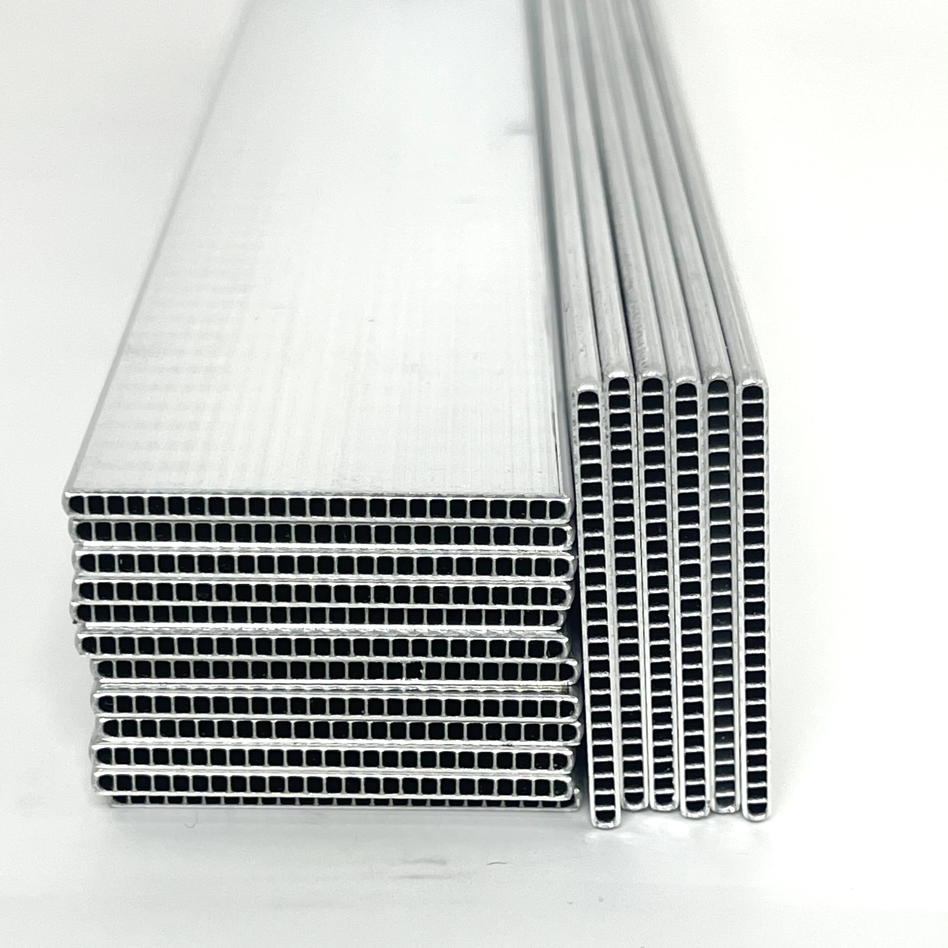 Manufacturers supply parallel flow aluminum tube aluminum alloy micro-channel flat tube