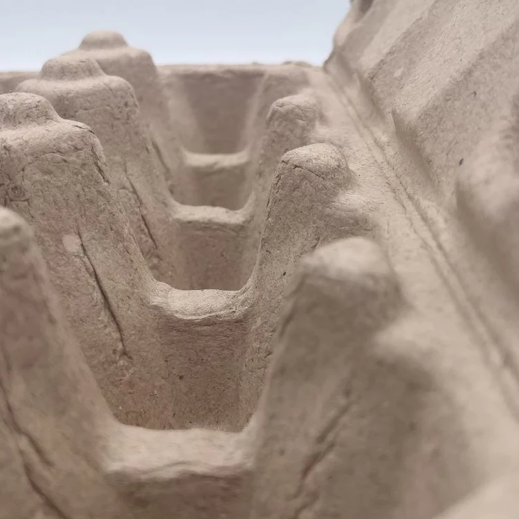 Custom egg storage box eco-friendly carton reusable egg carton paper pulp egg tray