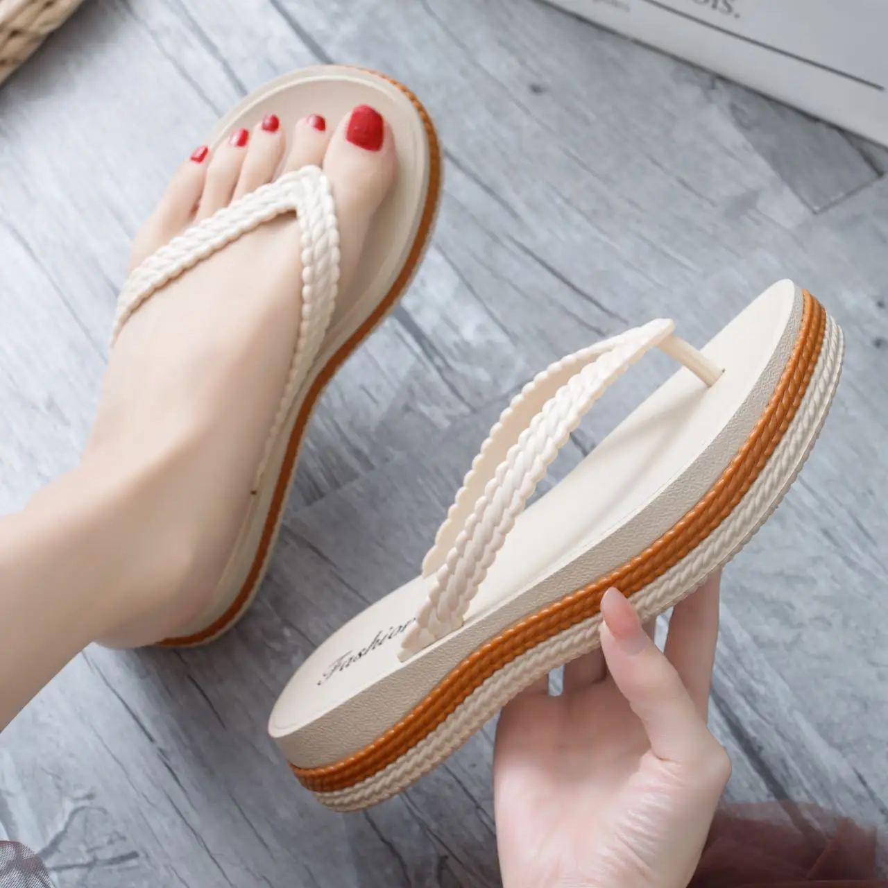 Custom Logo Soft women customized high wedge slippers sandals casual flip flops platform shoes thailand for wedding guests