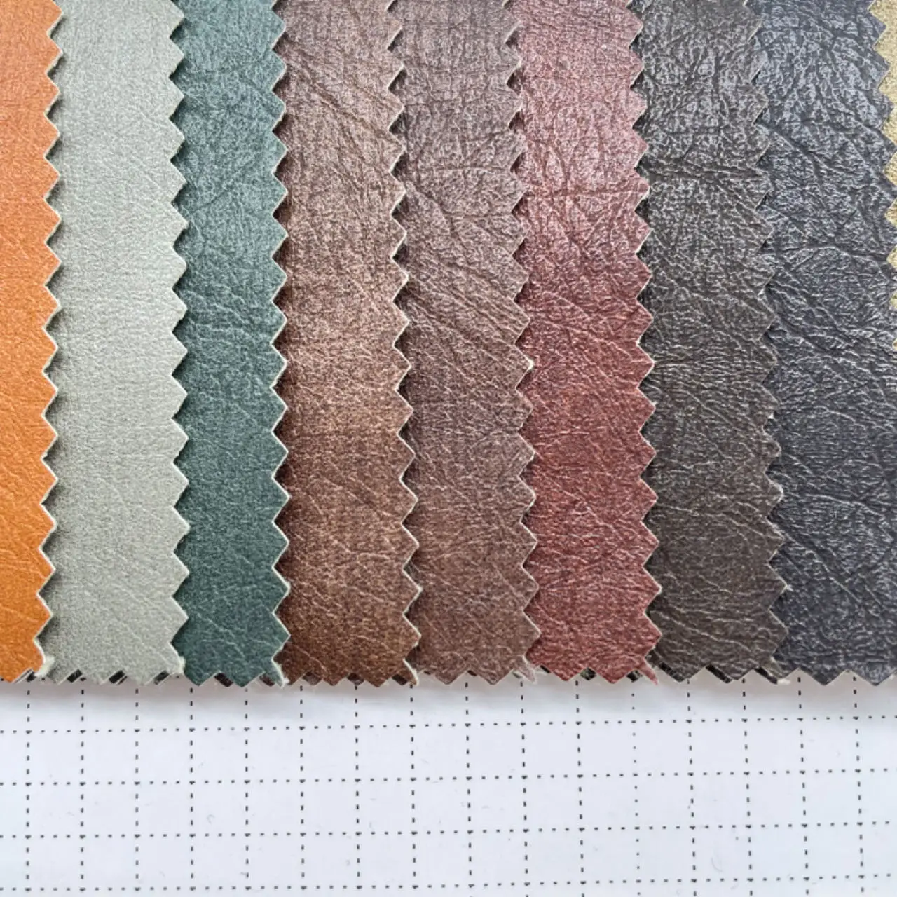 Кожаная куртка из ткани, 0,7 мм