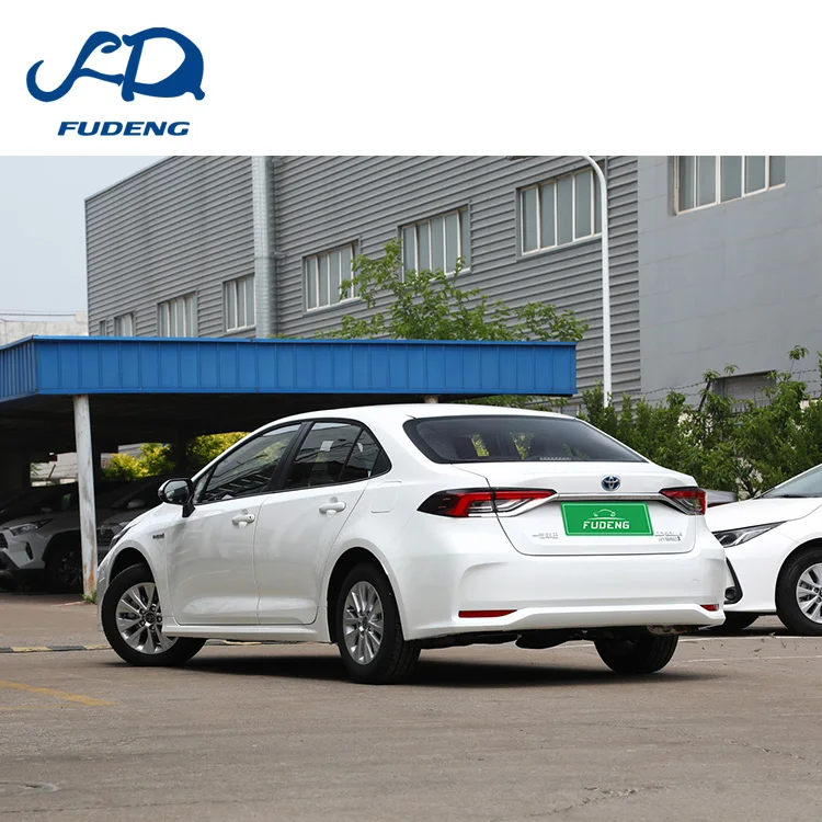 Front-wheel drive Car To yo ta Coro Lla Left chopping Sedan 4-Door 5-Seat Gasoline Vehicle Maximum speed 180kw/h Fuel Car