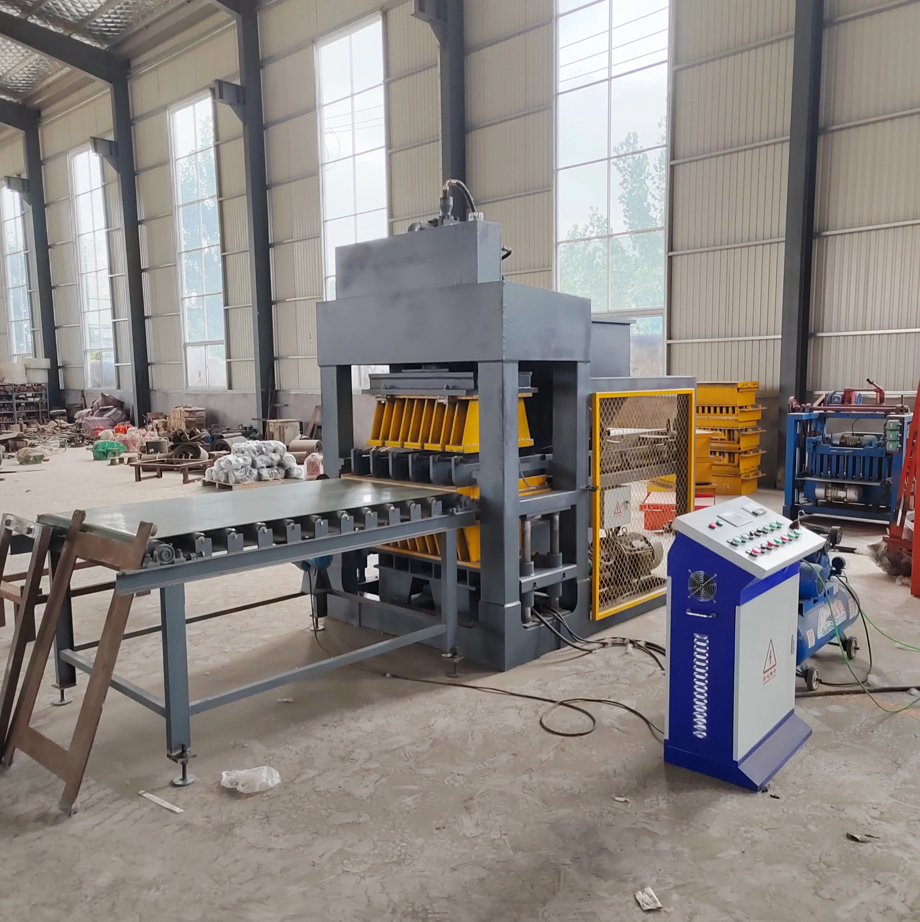 10-10 Hydraulic Interlocking Clay Brick Machine 10-10 Compressed Earth Soil Fly Ash Clay Brick Molding Machine