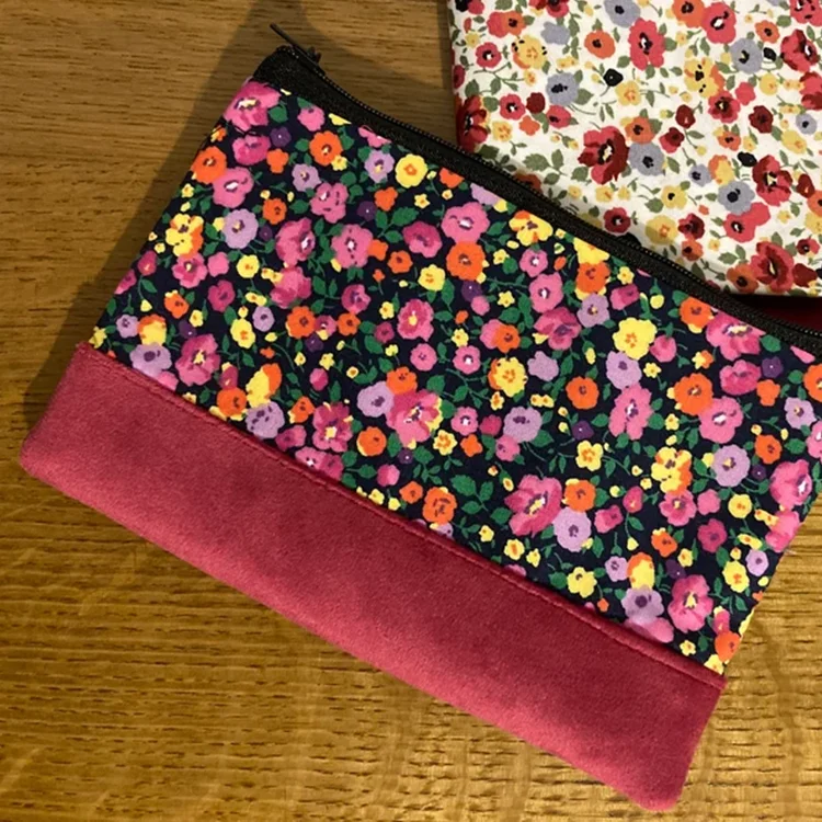 Popular mini flower makeup bags velvet cosmetic brush bag cotton sanitary pouch fashion coin purse for girl