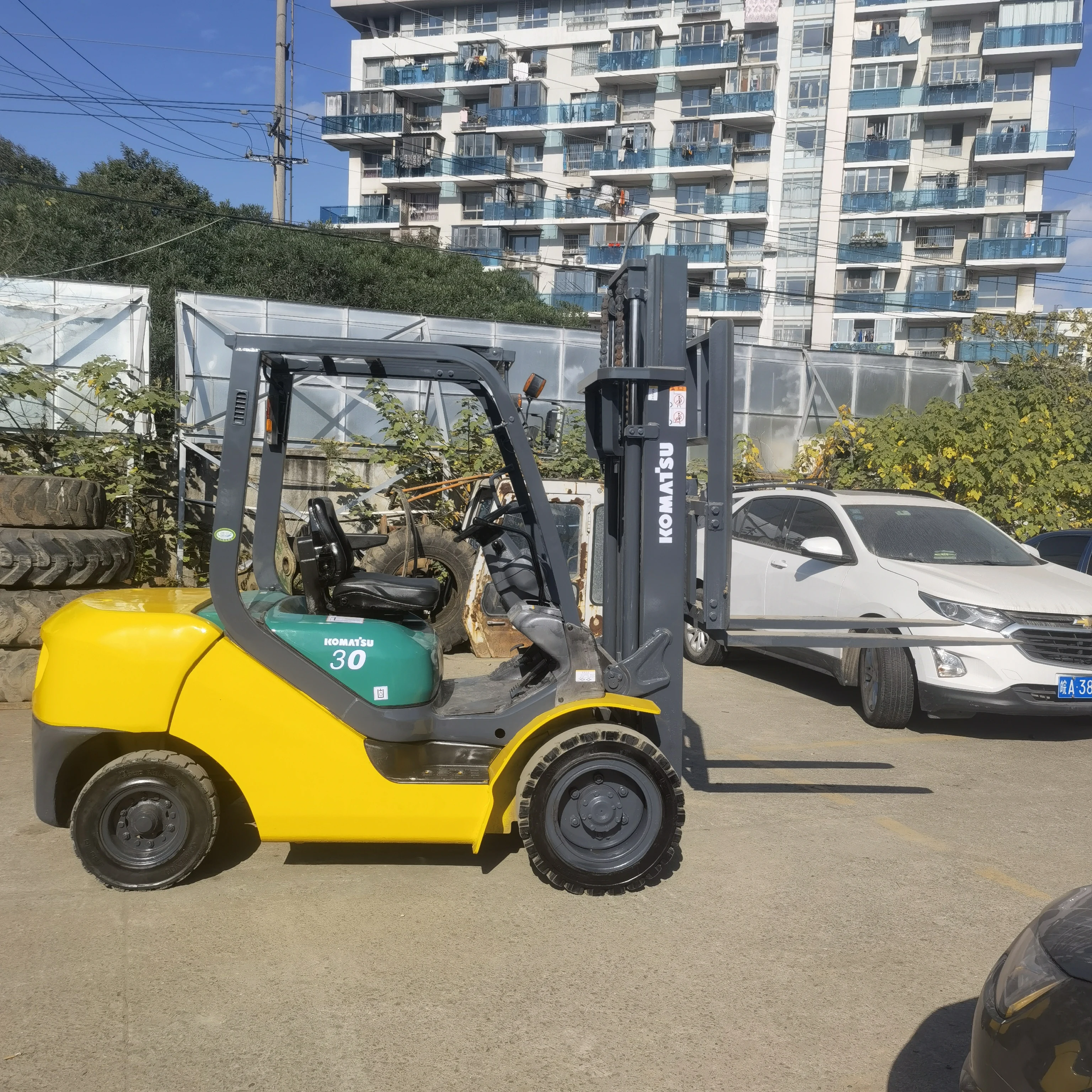 Komatsu 3Ton forklift used hangcha manual trucks electric forklift machine with equipment forklift spare part cheap price