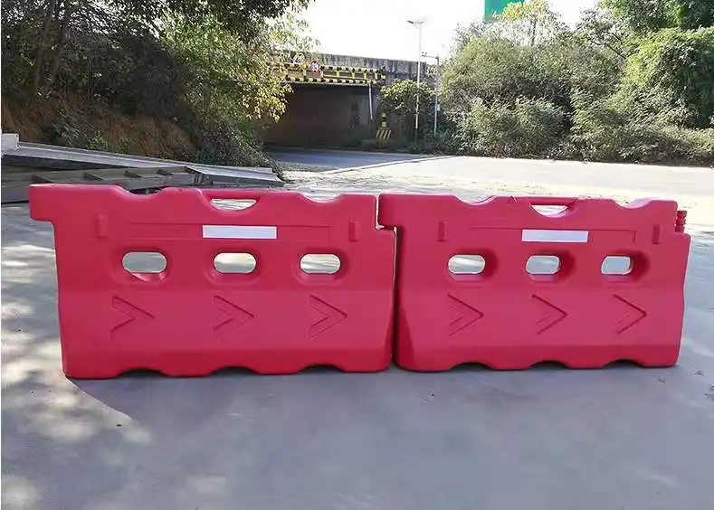 Plastic Cheap Road Safety Barrier High Quality road safety water filled traffic barriers
