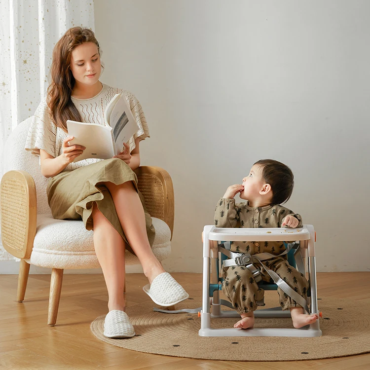 Wholesale Cheap Plastic Chair for Kids Toddler Eating Training Foldable Portable Baby Feeding Chair with Dining Tray