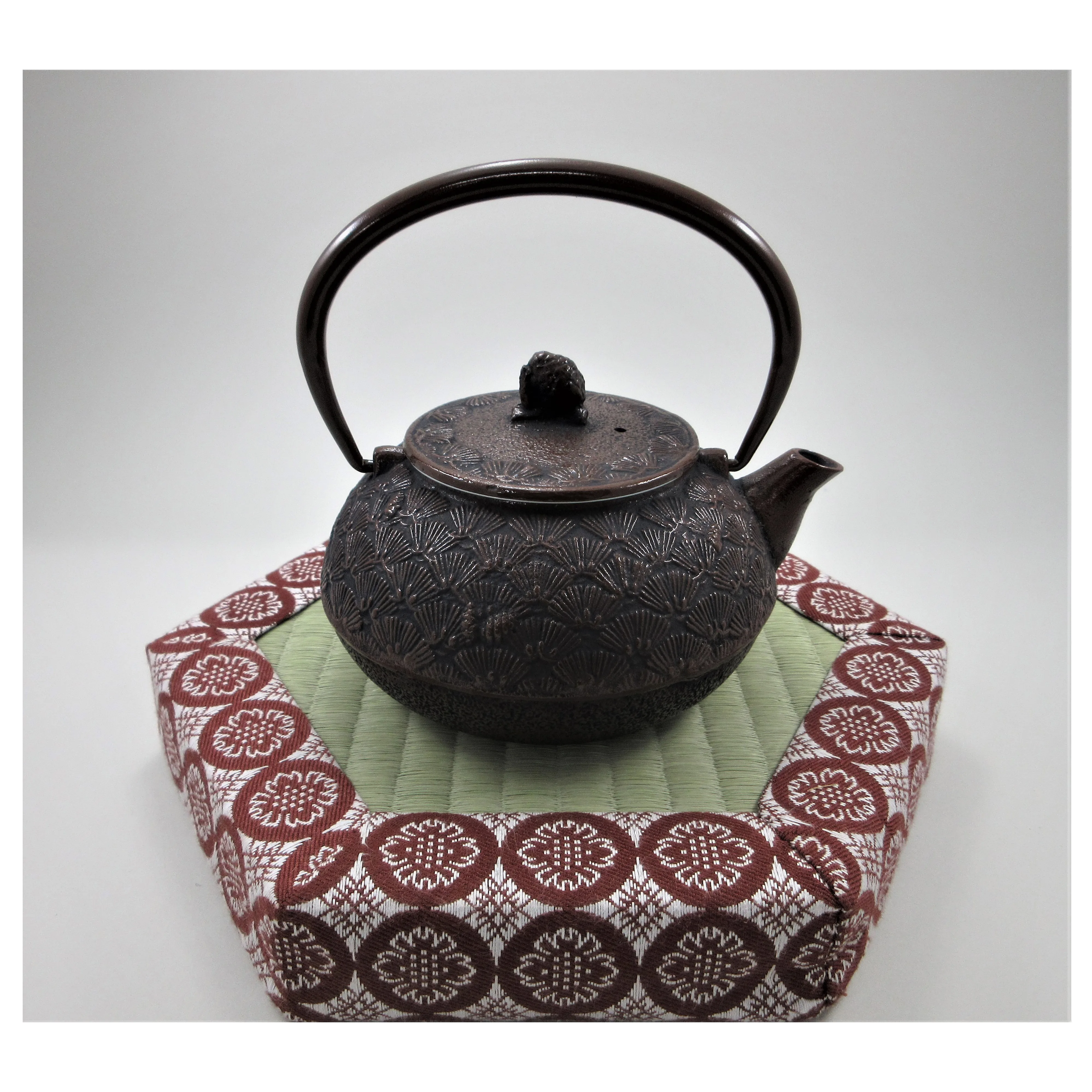 
Good heat retention cast iron kettle and teapot tea cup gift set 