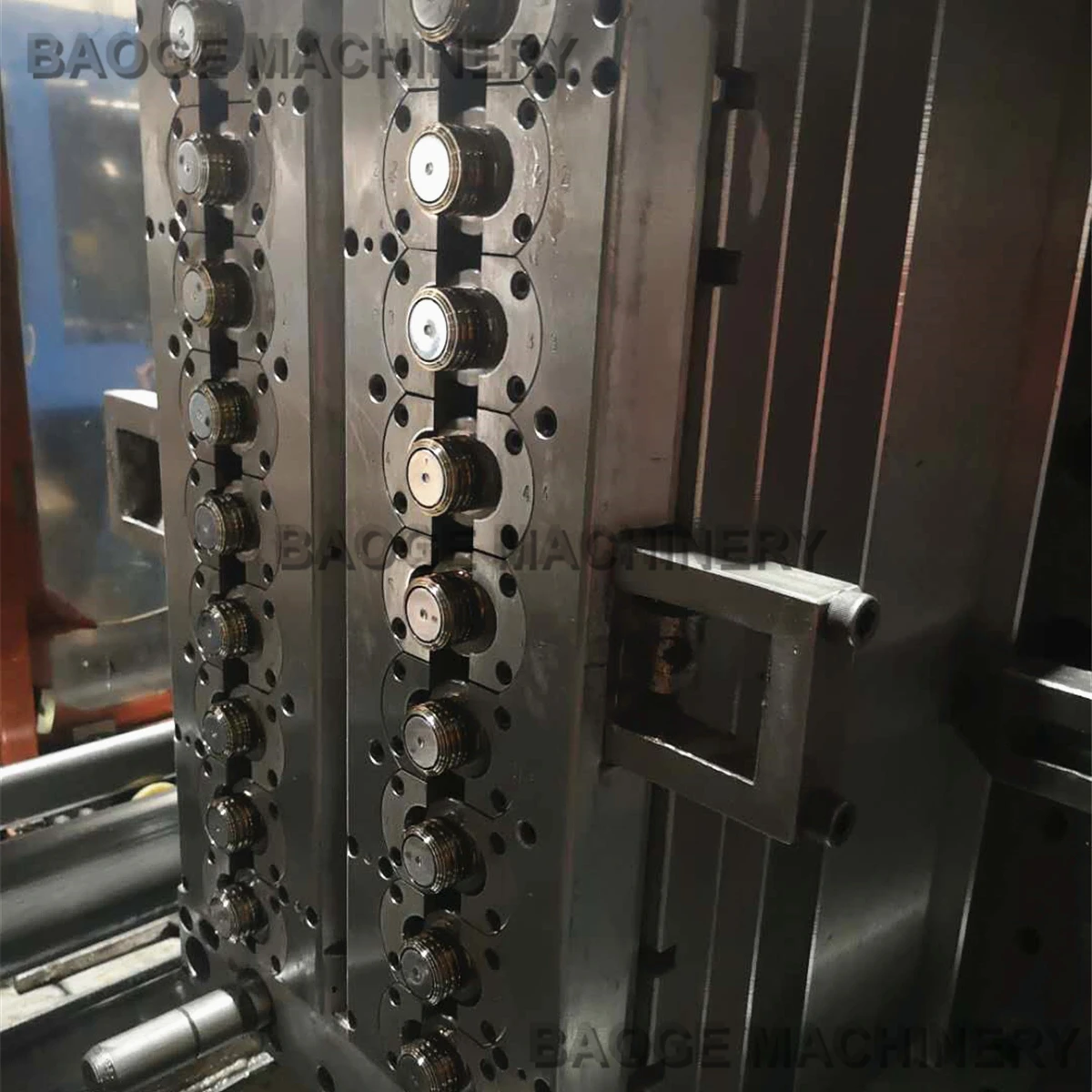 Plastic Preform Injection Molding PET Preform Mould