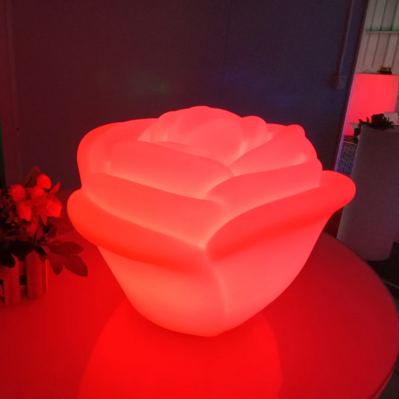 RGB Color Changing PE Plastic Waterproof Rechargeable Glowing LED Rose Shaped