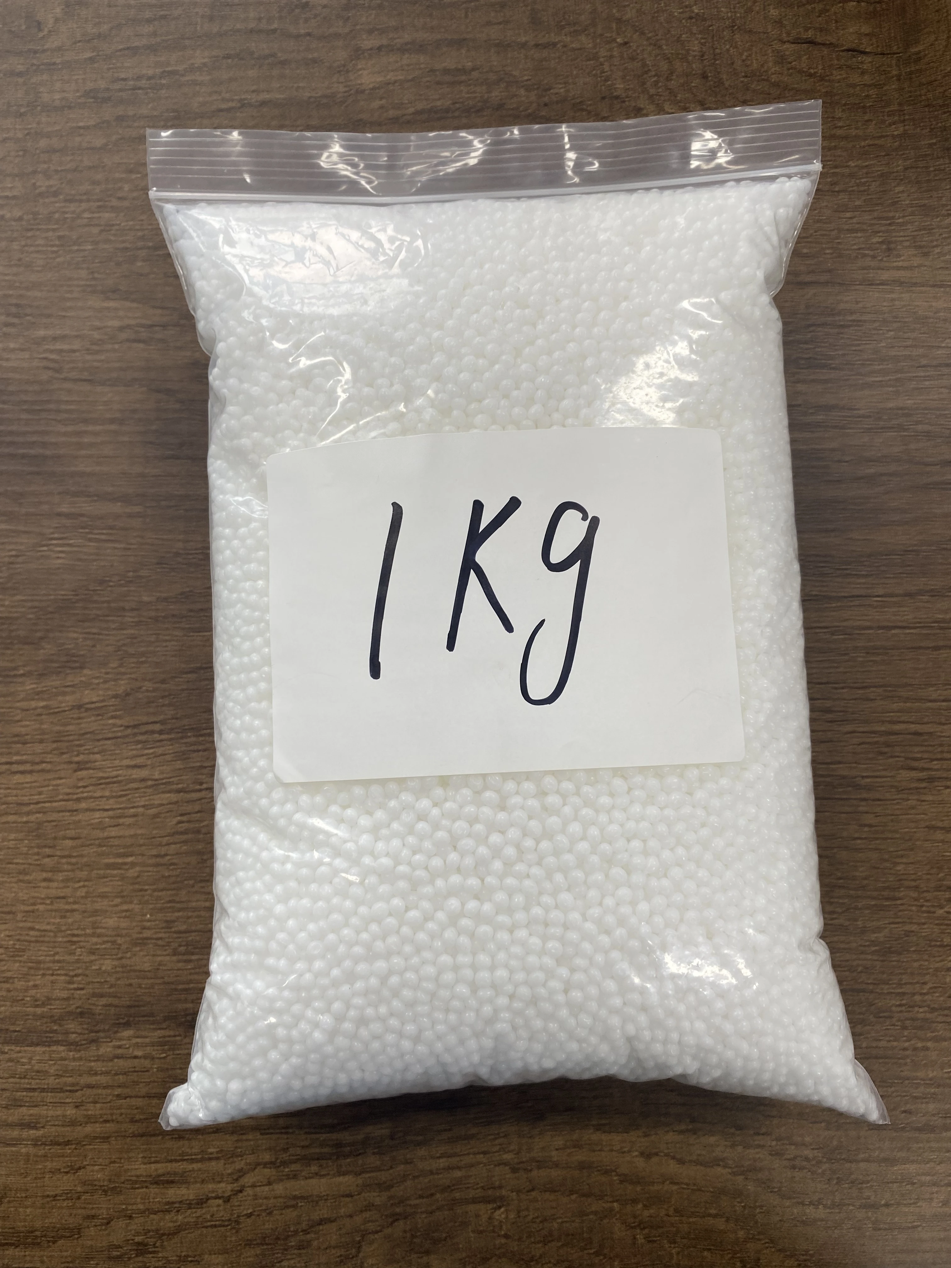 1kg PCL pellets PCL-crystal clay  Polymorph Thermoplastic Clay customize bag  Polycaprolactone Moldable Plastic Pellet