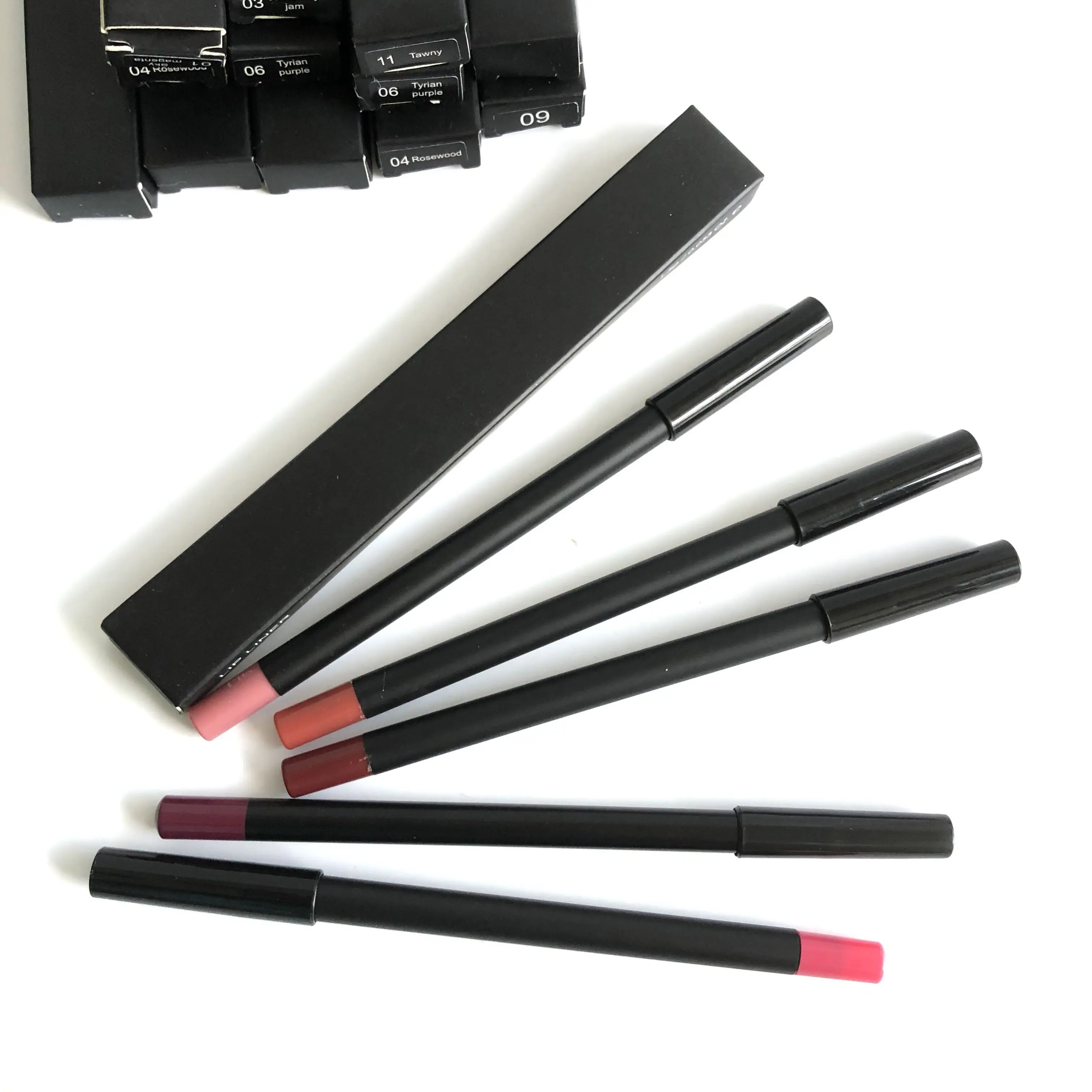 High quality brand China vendor sexy lips 13 color waterproof private label foam matte lip liner pencil