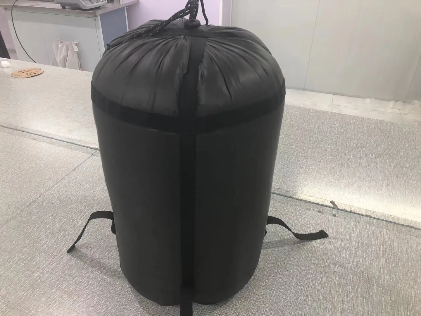 Therm-a-Rest Vela Quilt: 35-45 Degree Down Camping Quilt Envelop Style Sleeping Bag