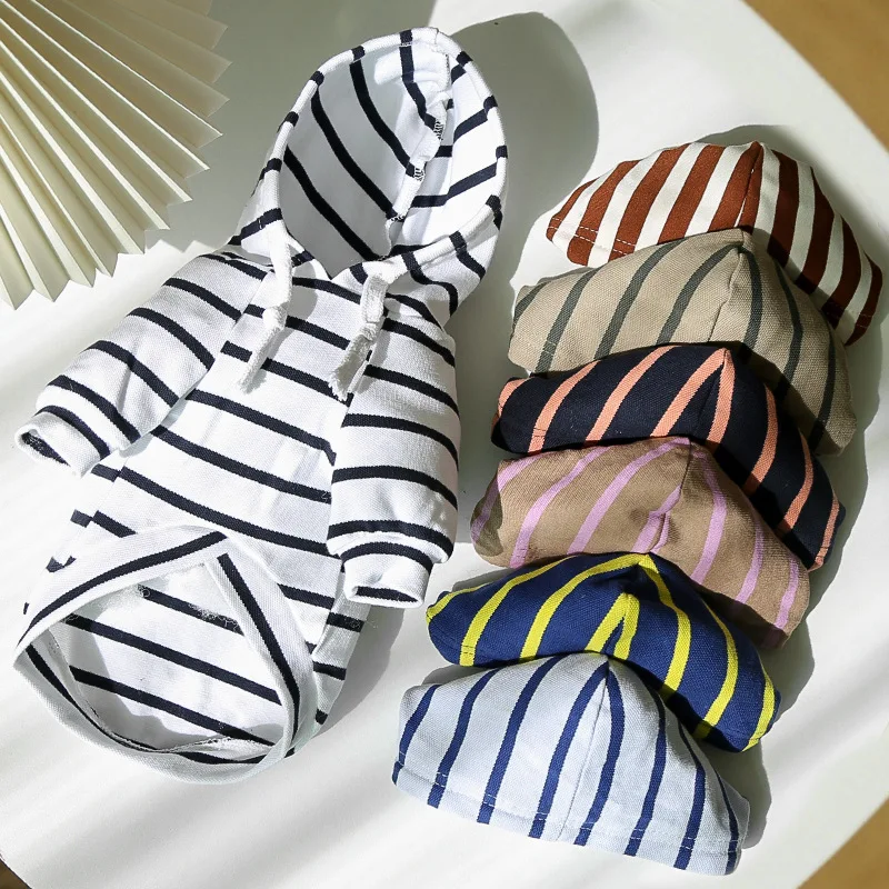 Fashion high quality dog strip polyester tie dye dogs hoodie with hats wholesales petshops cat accessories