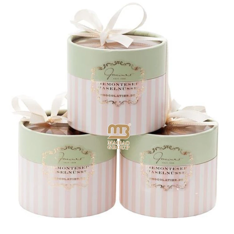 Wholesale Cake Dessert Takeaway Boxes Italian Classic Panettone Round Box Cupcake Packaging Paper Customized Box For Panettone