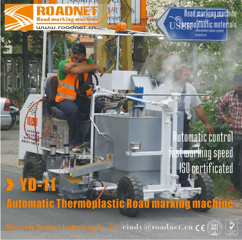 Automatic thermoplastic roadmarking machine