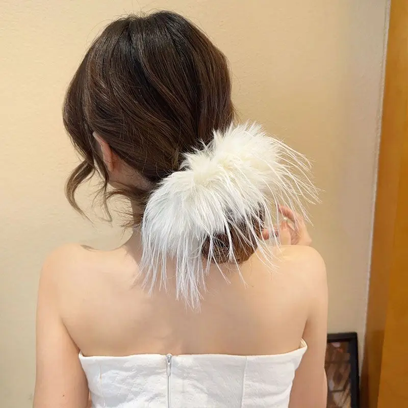 Women Feather Ostrich Feather Cuffs Wrist Sleeve New Plush Hair Ring Slap Bracelets Headdress