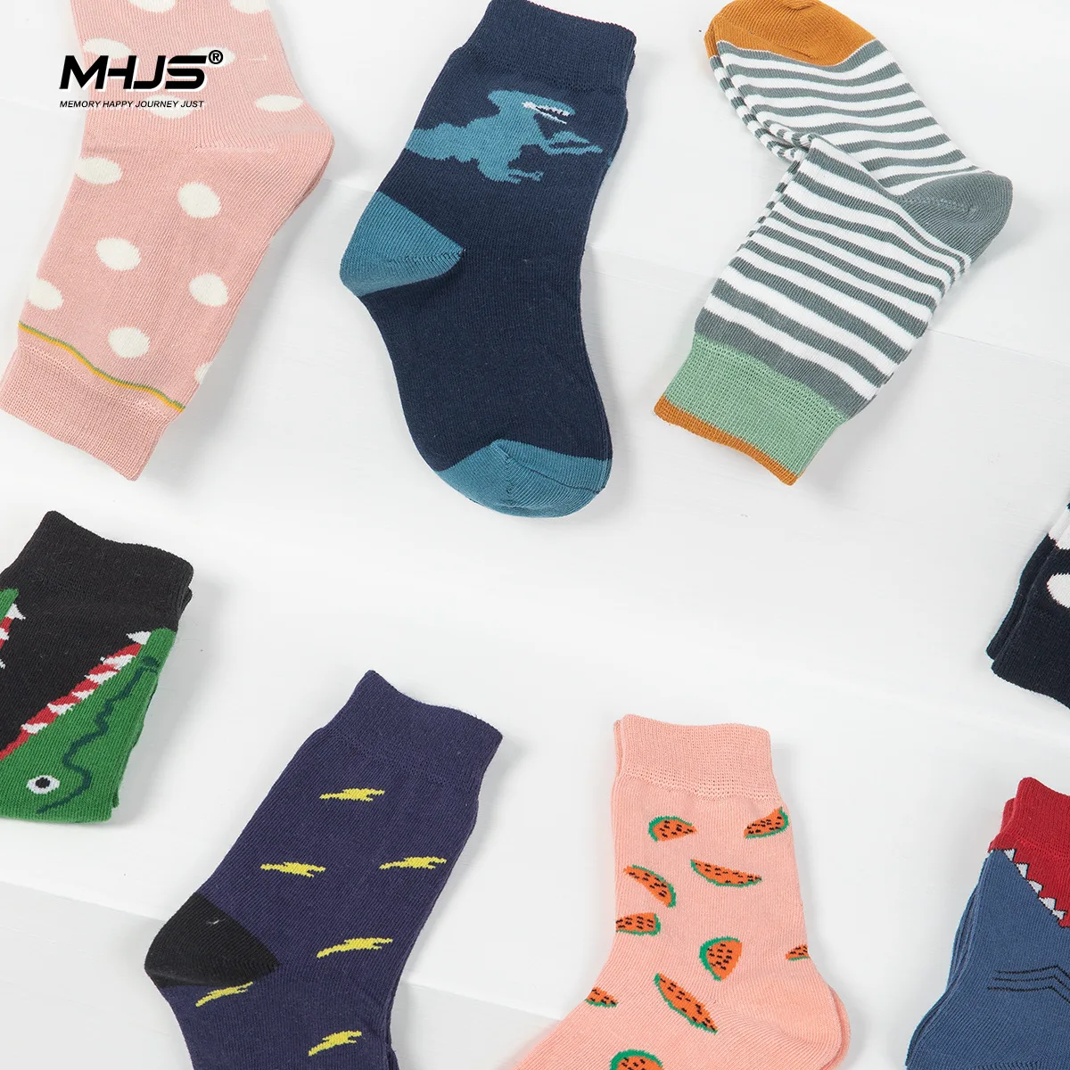 YL Custom Own Logo OEM Men Women Unisex Designer Fashion Art Socks Funny Cotton Happy Crew Dress Tube Socks Manufacturer