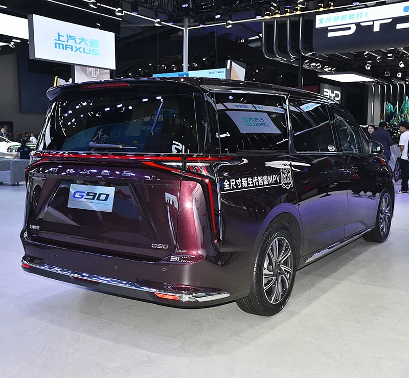 High quality LDV SAIC MAXUS G90 Gas Petrol 2.0T 7 seats New Gasoline Vehicles
