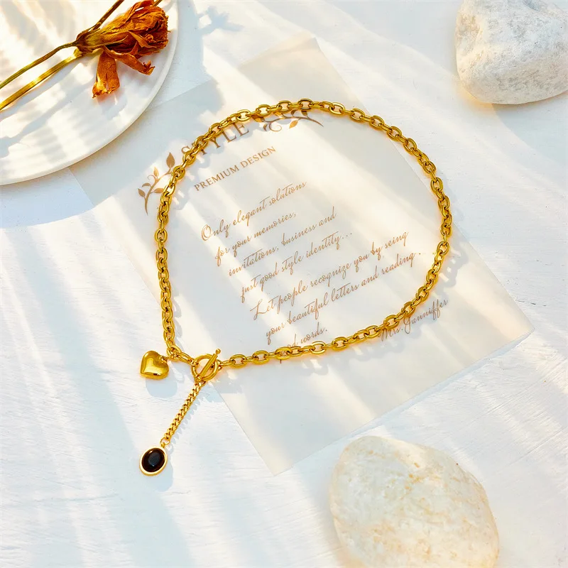 Simple Fashion 18K Gold Plated Tassels Thick Chain Stainless Steel T Buckle Love Pendant Necklace