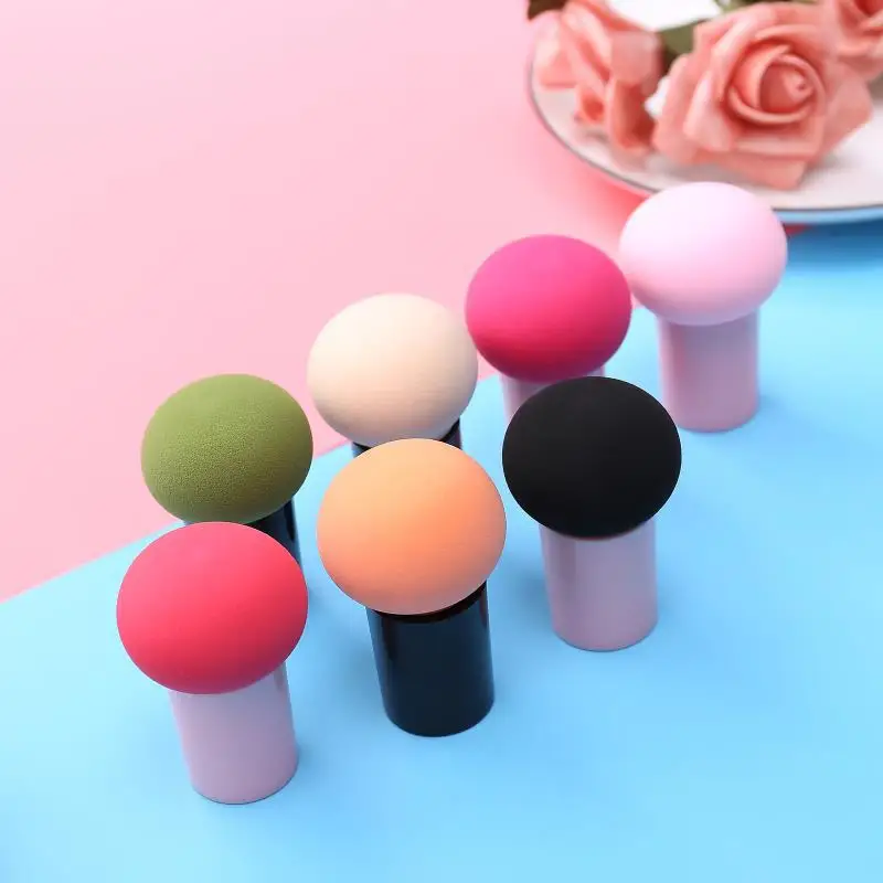 
Private Label Round Mushroom Head Makeup Cosmetic Sponge Long Handle Powder Puff With Plastic Cover 