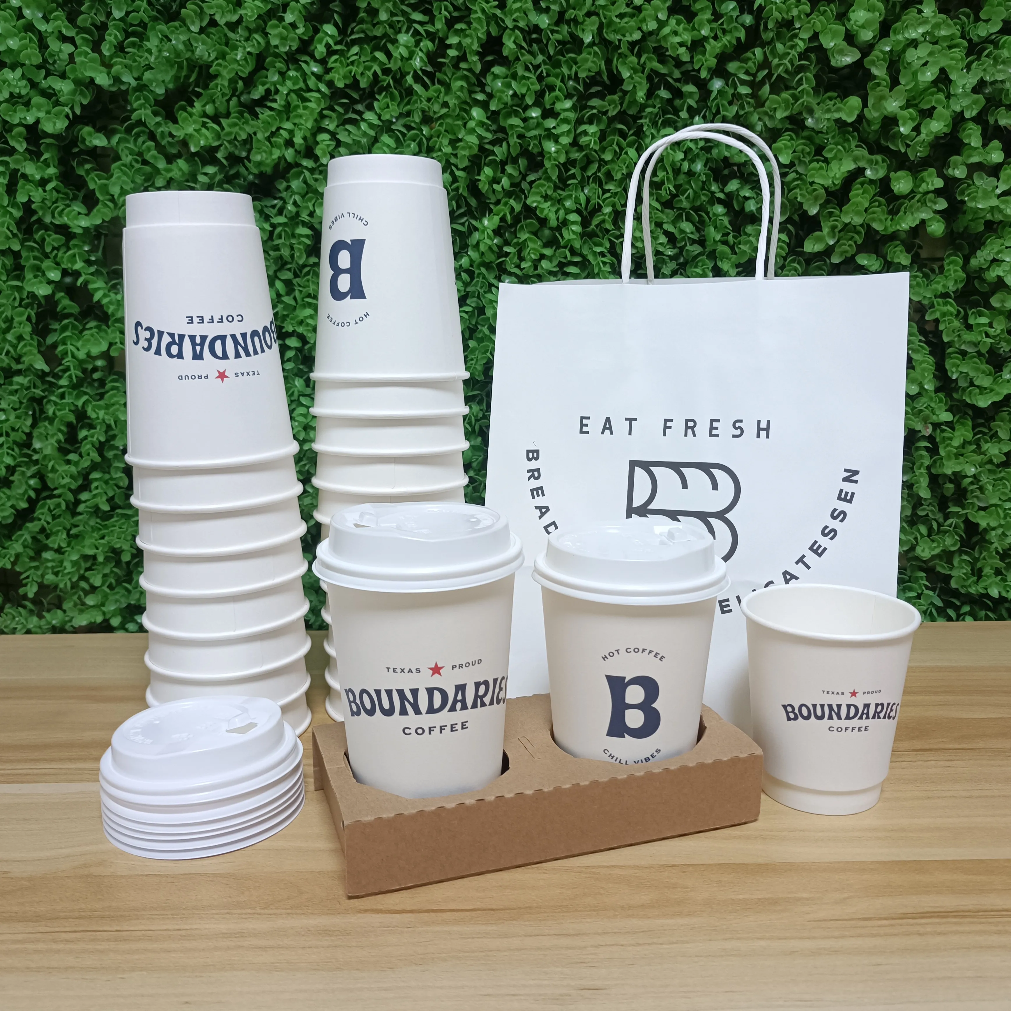 AT PACK Custom Eco-Friendly Paper Coffee Cups Durable 8Oz 12Oz 16Oz 20Oz Disposable for Food for Fan Cafe Take Away