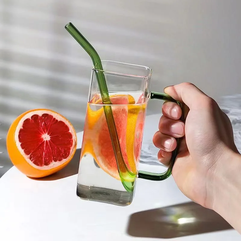 Factory Price Glass Tumbler with Straw Square Glass Mug with Color Handle Borosilicate Glass Can Cup with Lid and Straw