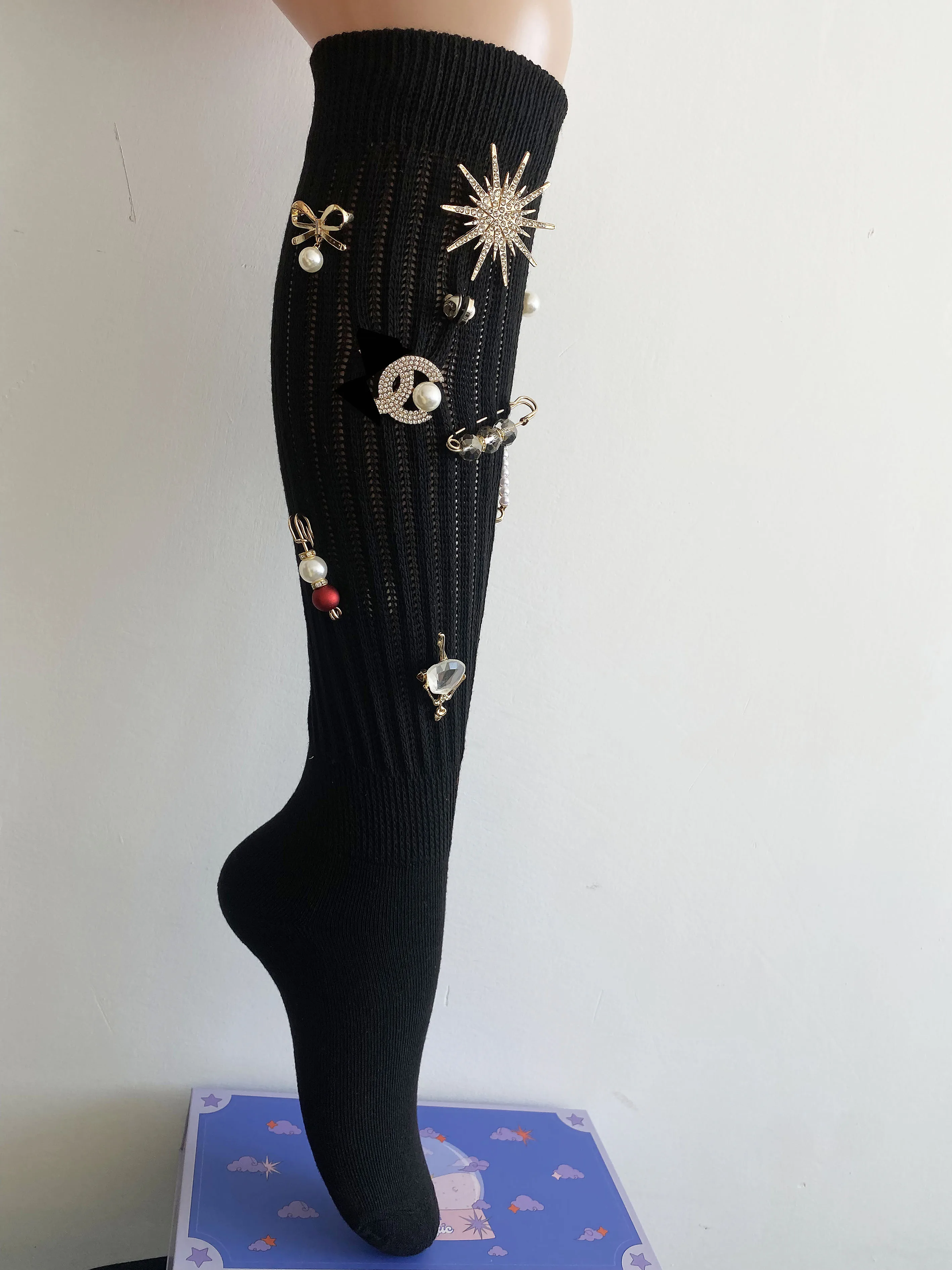 Customized Women Thigh High Boot Jewelry Fun Junk Gold Charms Slouch Socks with Bling Safety Pins