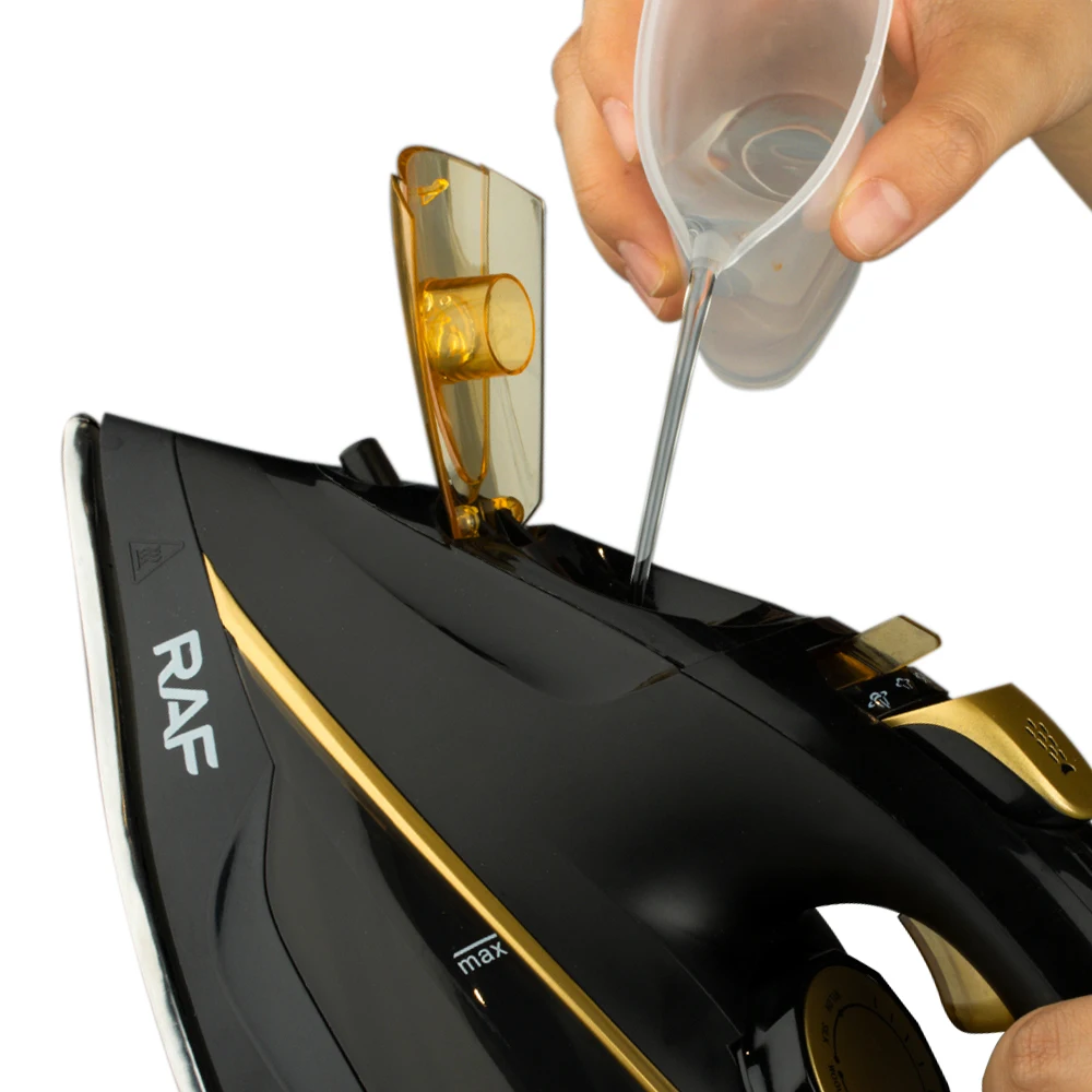 Innovative Design Low Price Steam Iron Luxury Cheap Wholesale Vertical Steaming Iron