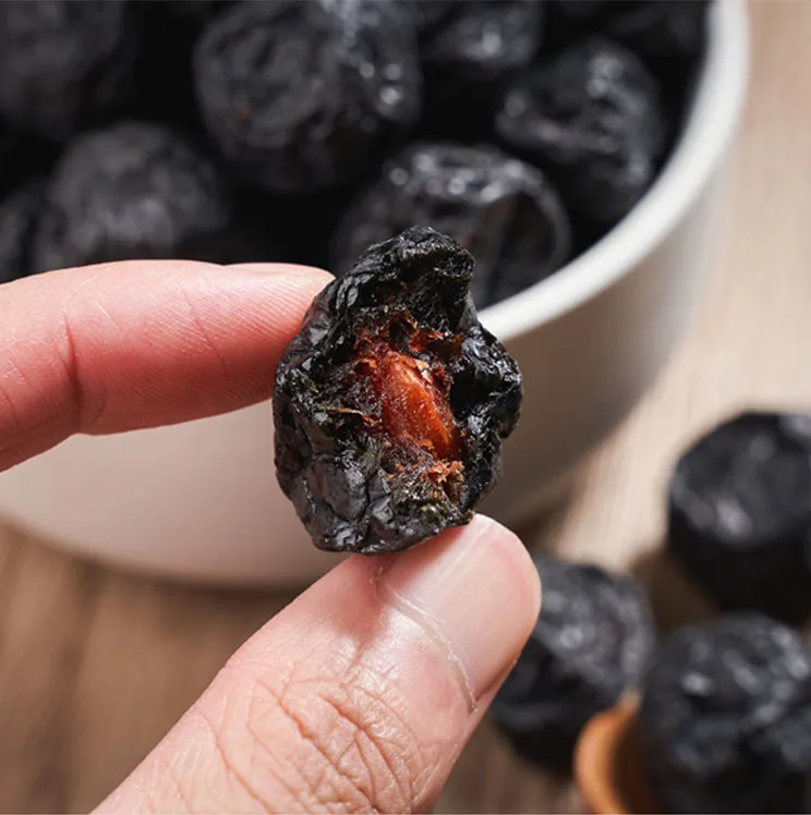 
 OEM wholesale whole box  black plum Sweet and sour standard slimming beauty fruit detox  preserved plum Dried fruit food  