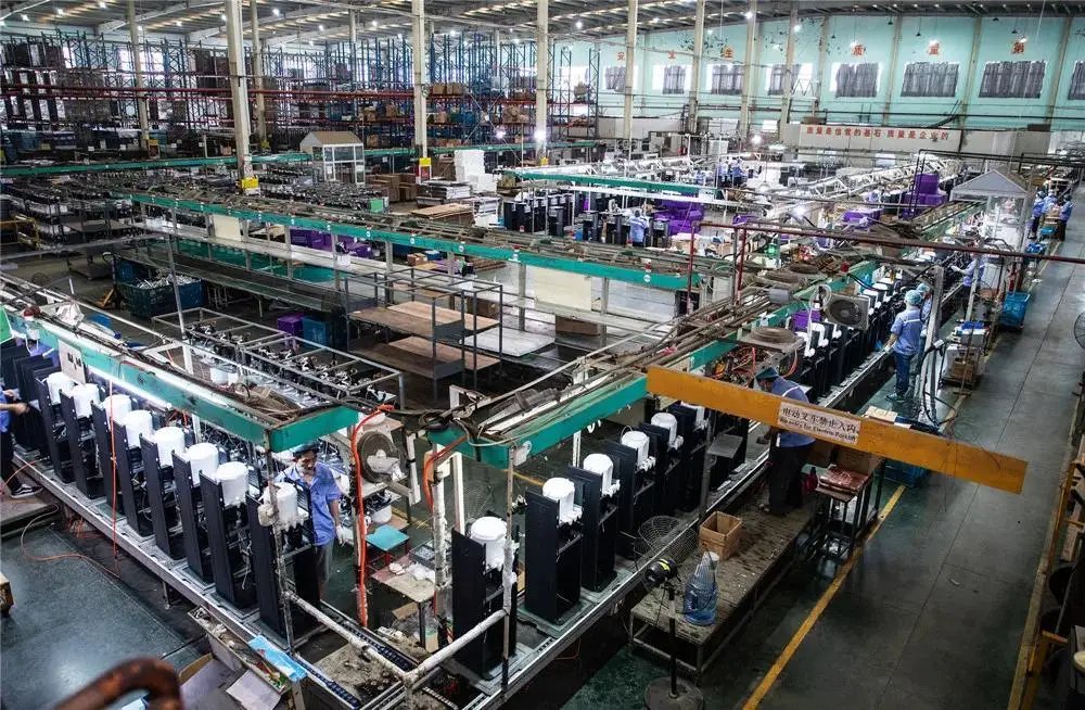 2024 Smart design Hot and Cold  Water Cooler  Water Dispenser With 4 Stage Filters